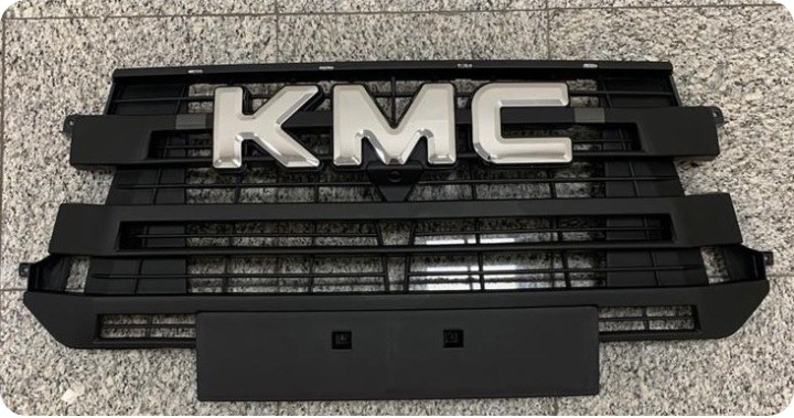 جلو پنجره کی ام سی KMC T8